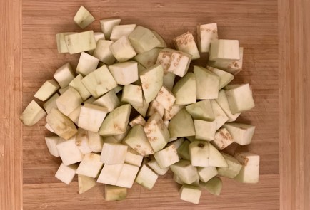 Фото шага рецепта Соте с индейкой и имбирем в духовке 174340 шаг 4  