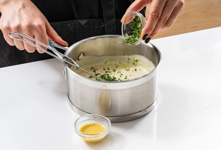 Фото шага рецепта Соус Альберт 188824 шаг 10  