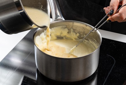 Фото шага рецепта Соус Альберт 188824 шаг 8  