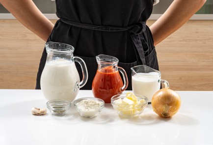 Фото шага рецепта Соус Аврора 188823 шаг 1  