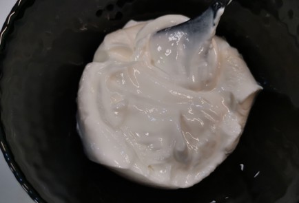 Фото шага рецепта Соус дзадзики 188240 шаг 1  