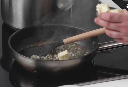 Фото шага рецепта Соус из креветок к пасте 175576 шаг 9  