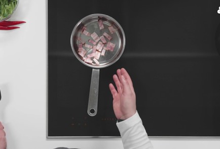 Фото шага рецепта Соус карбонара для пасты 175575 шаг 4  