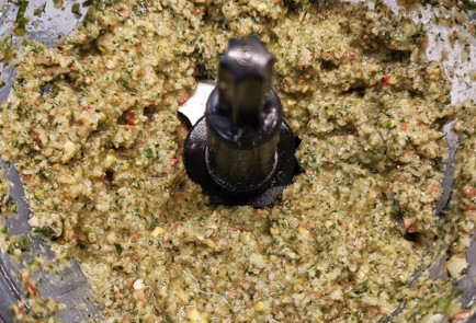 Фото шага рецепта Соус песто с печеным перцем 151585 шаг 21  