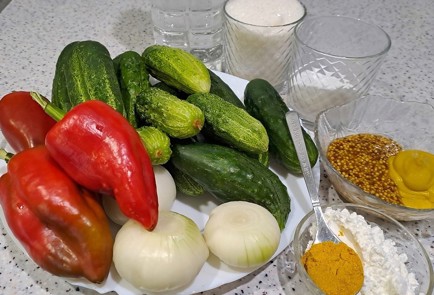 Фото шага рецепта Соус на зиму  релиш из огурцов 190212 шаг 1  