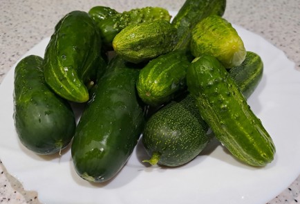 Фото шага рецепта Соус на зиму  релиш из огурцов 190212 шаг 2  