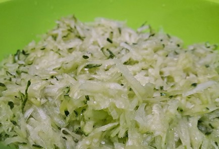 Фото шага рецепта Соус на зиму  релиш из огурцов 190212 шаг 3  