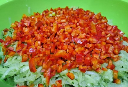 Фото шага рецепта Соус на зиму  релиш из огурцов 190212 шаг 4  