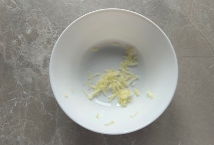 Фото шага рецепта Соус тартар 189377 шаг 3  