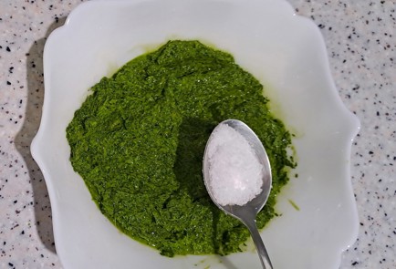 Фото шага рецепта Соус зеленый универсальный 186476 шаг 10  