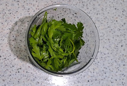 Фото шага рецепта Соус зеленый универсальный 186476 шаг 8  