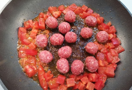 Фото шага рецепта Спагетти болоньезе 188920 шаг 4  