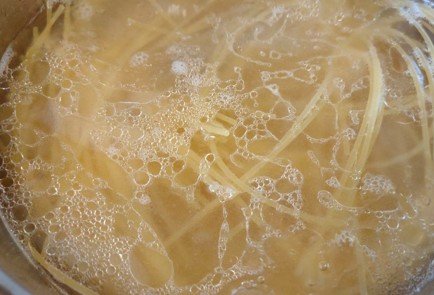 Фото шага рецепта Спагетти как болоньезе 188811 шаг 19  