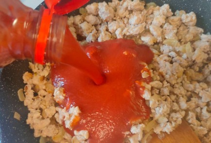 Фото шага рецепта Спагетти как болоньезе 188811 шаг 9  