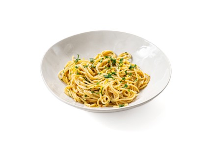 Фото шага рецепта Спагетти карбонара с анчоусами 186978 шаг 10  