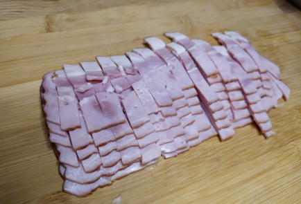 Фото шага рецепта Спагетти карбонара 189159 шаг 6