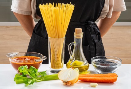 Фото шага рецепта Спагетти с чечевицей 176114 шаг 1  