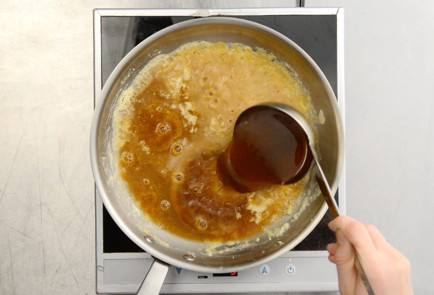 Фото шага рецепта Спагетти с креветками и фисташками 42462 шаг 3  