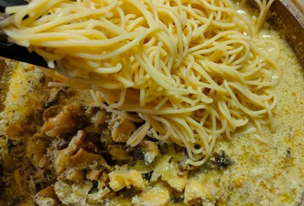 Фото шага рецепта Спагетти с рапанами 190121 шаг 16  