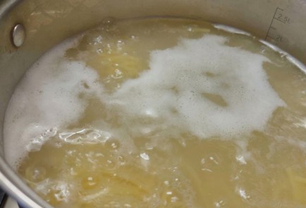 Фото шага рецепта Спагетти с рапанами 190121 шаг 4  