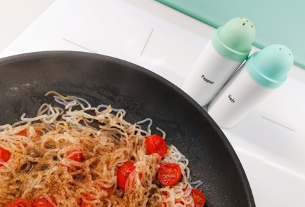 Фото шага рецепта Спагетти с сыром страчателла 175818 шаг 5  