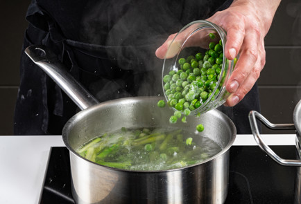 Фото шага рецепта Спагетти со спаржей 191614 шаг 9  