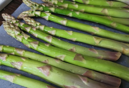 Фото шага рецепта Спаржа на гриле 189476 шаг 1  