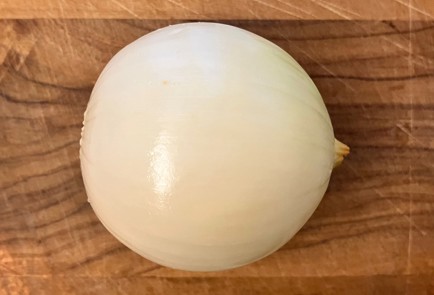 Фото шага рецепта Горбуша в фольге с маринованным луком 190843 шаг 1  