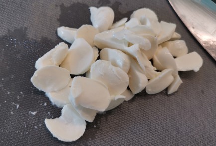 Фото шага рецепта Спрингроллы из рисовой бумаги 190140 шаг 4  