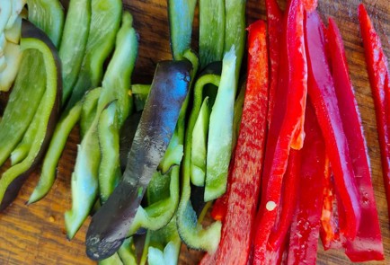 Фото шага рецепта Спрингроллы с овощами 190378 шаг 8  