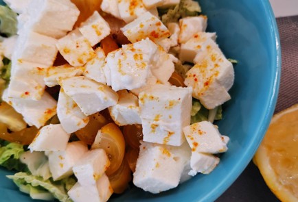 Фото шага рецепта Средиземноморский салат с песто 152650 шаг 7