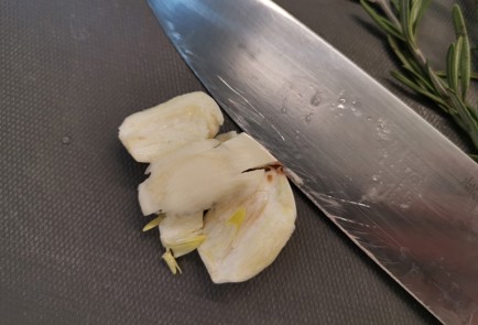 Фото шага рецепта Стейк бавет 188248 шаг 2  