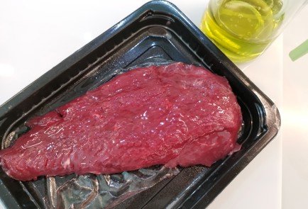 Фото шага рецепта Стейк фланк 189964 шаг 1  