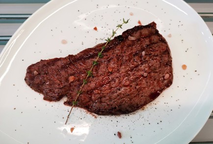 Фото шага рецепта Стейк фланк 189964 шаг 10  