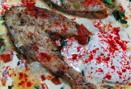 Фото шага рецепта Стейк из карпа на сливочноовощной подушке 173708 шаг 13  