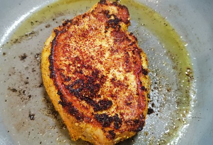 Фото шага рецепта Стейк из свиного карбонада 173683 шаг 7  