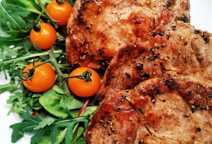 Фото шага рецепта Стейк из свиной шеи пофранцузски 174454 шаг 12  