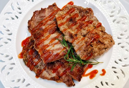 Фото шага рецепта Стейк из свиной шеи 188924 шаг 10  