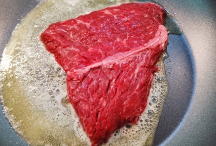 Фото шага рецепта Стейк мясника 186789 шаг 5  