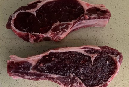 Фото шага рецепта Стейк с греческим йогуртом 189193 шаг 1  