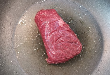 Фото шага рецепта Стейк скрт 190137 шаг 2  