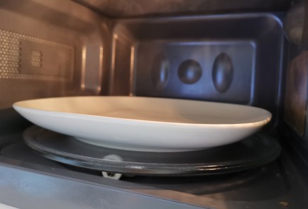 Фото шага рецепта Стейк стриплойн на сковородегриль 186830 шаг 5  