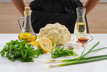 Фото шага рецепта Стейки из цветной капусты с соусом чимичурри 174367 шаг 1  