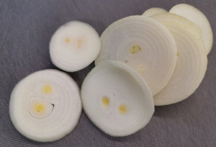 Фото шага рецепта Стейки из грудки индейки в пикантном соусе 175666 шаг 1  