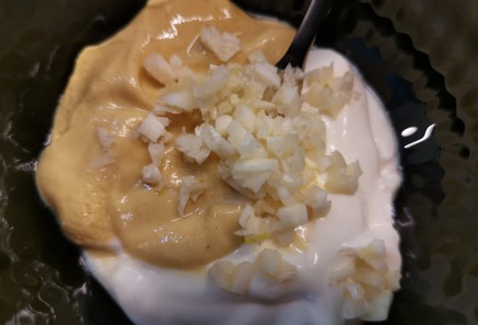 Фото шага рецепта Стейки из грудки индейки в пикантном соусе 175666 шаг 11  