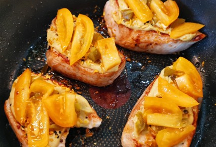 Фото шага рецепта Стейки из индейки с моцареллой 174886 шаг 10  