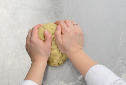 Фото шага рецепта Стропвафли 41200 шаг 2  