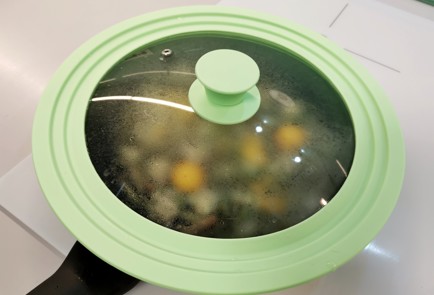 Фото шага рецепта Стручковая фасоль с сыром и перепелиными яйцами 151117 шаг 9  