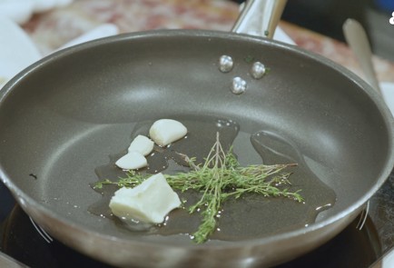 Фото шага рецепта Судак с соусом из белого вина 152741 шаг 14  