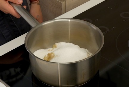 Фото шага рецепта Суфле из яблок 33385 шаг 2  